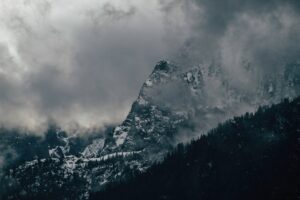 Photo inspirational quotes about mountains