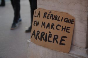 Photo referendum