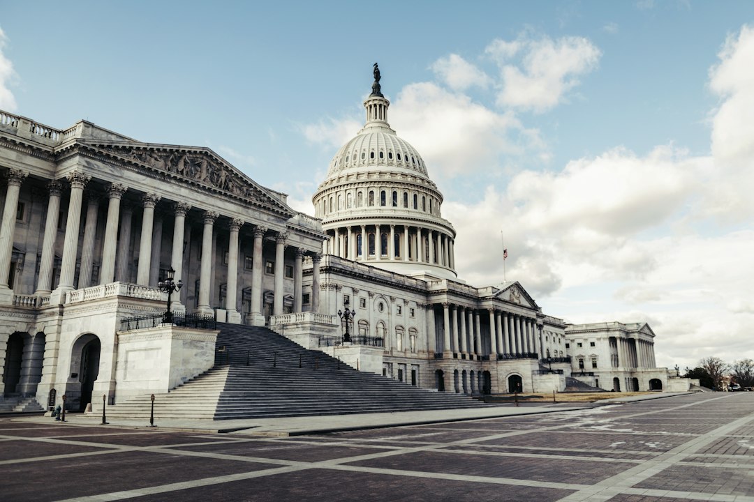 Photo difference between legislative and executive powers