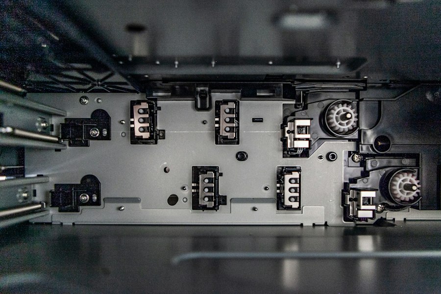 Photo power control mechanisms